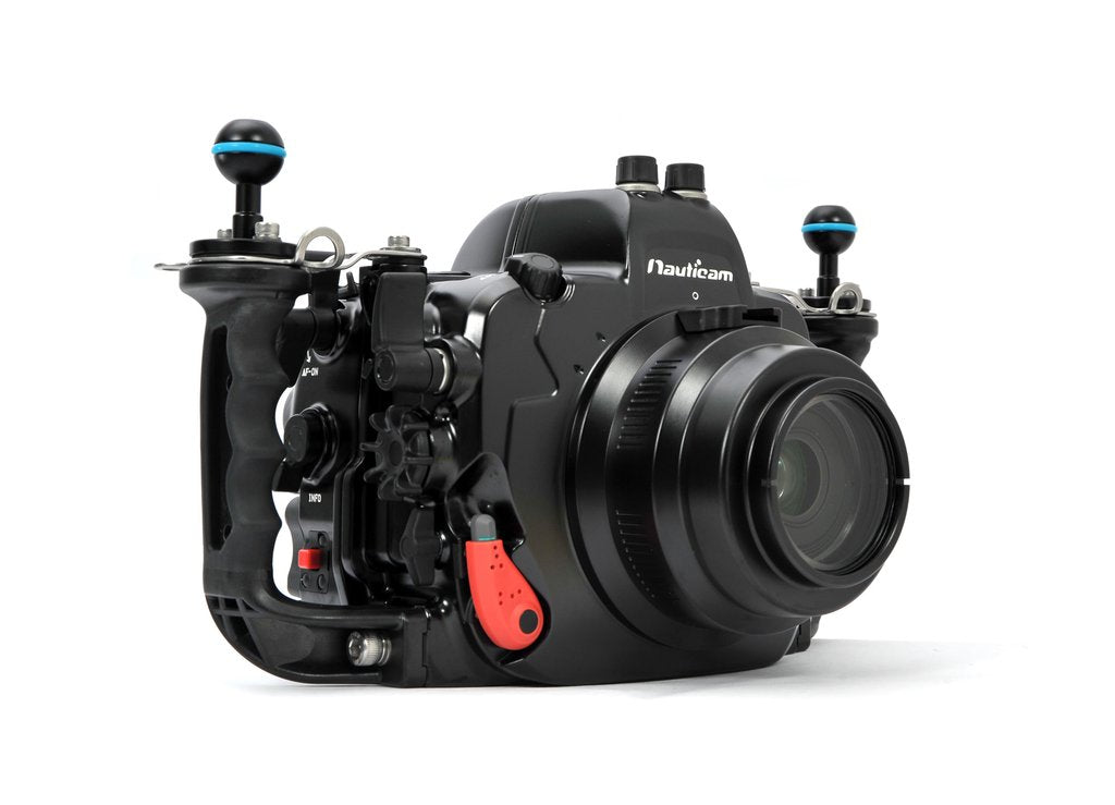 Nauticam NA-D810 Underwater Camera Housing for Nikon D810