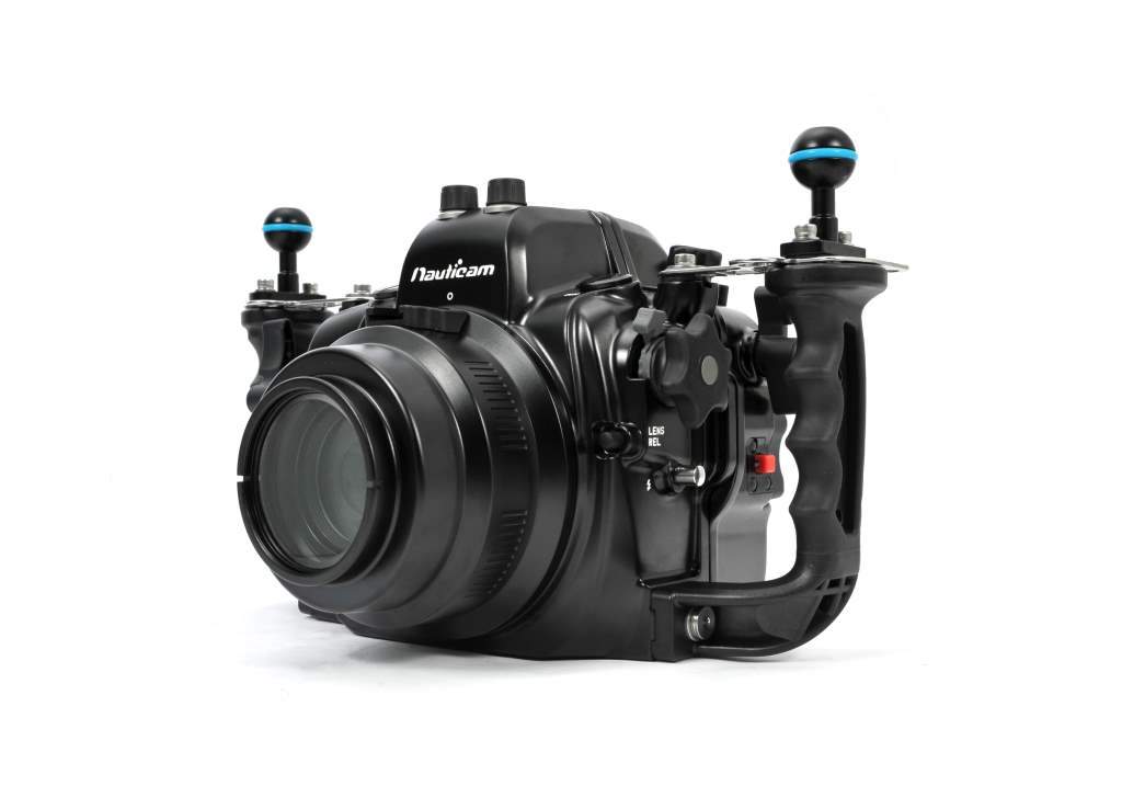 Nauticam NA-7DMKII Underwater Camera Housing for Canon 7D Mark II