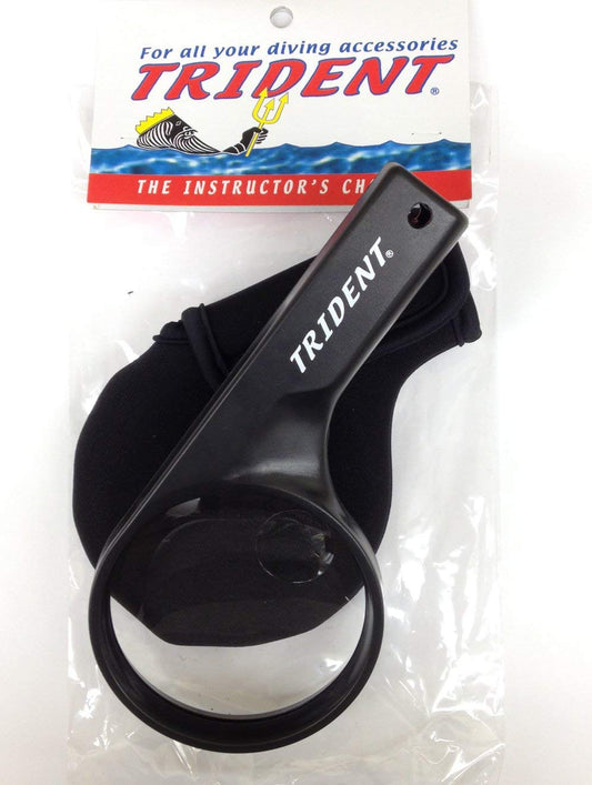 Trident Magnifier and Case for Scuba Photographers