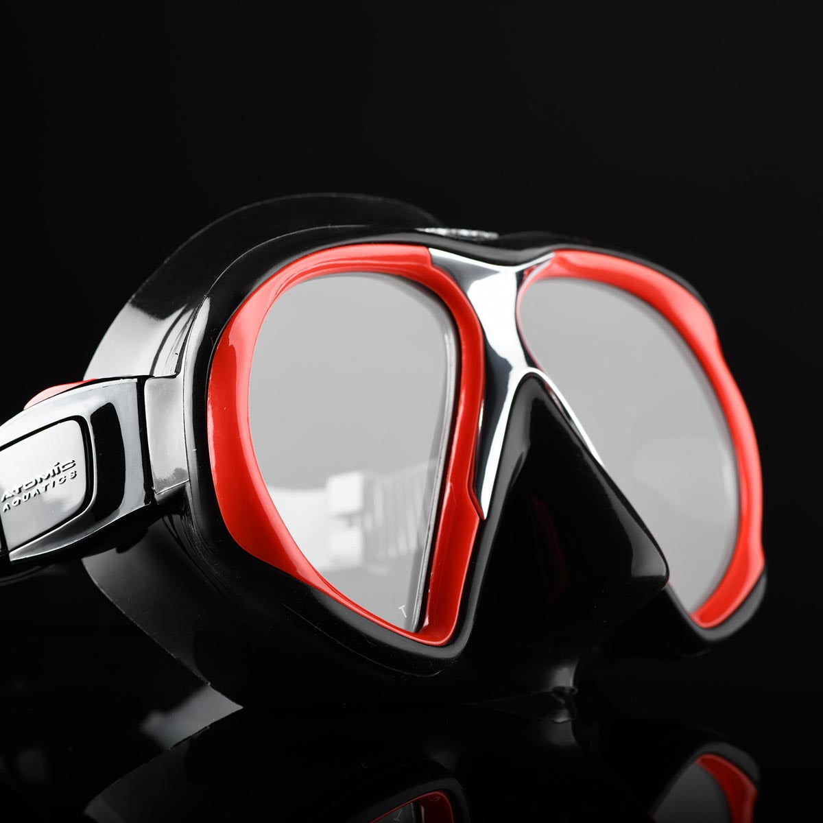 Atomic Aquatics Subframe Mask