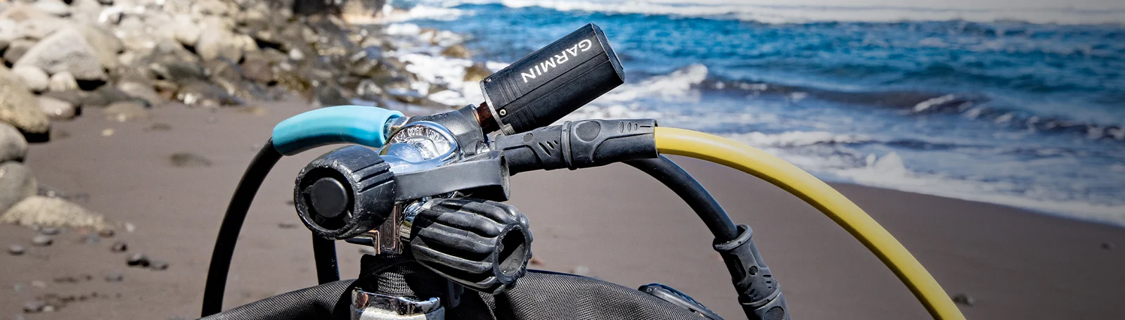 Garmin Descent T1 Transmitter on beach