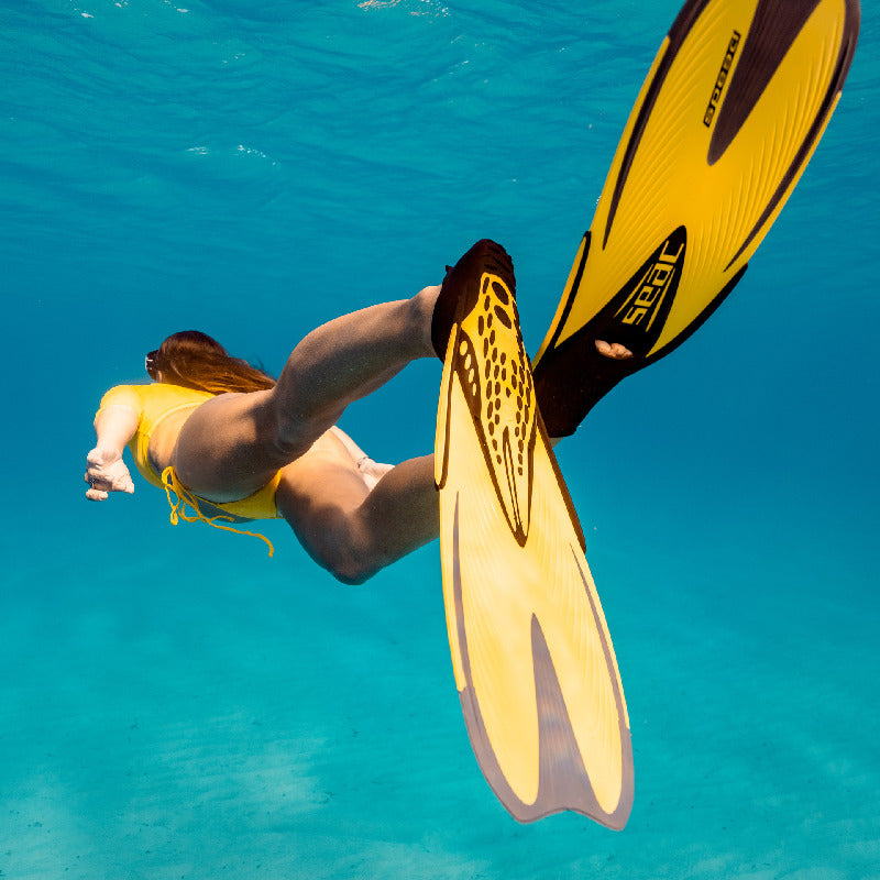 SEAC Speed Snorkeling Fins, Yellow, bwing worn/used in water