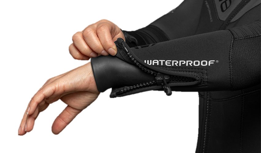 Waterproof W8 7mm Women's Front Zip Wetsuit - Wrist Seals